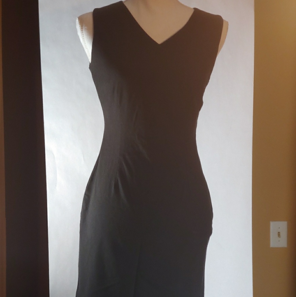Old Navy Little Black Dress V Neck Stretch Size 2